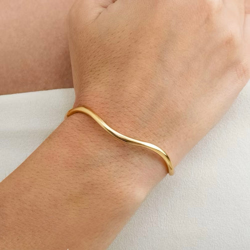 Bracelete Ondas Regulável.              Semi- joia.